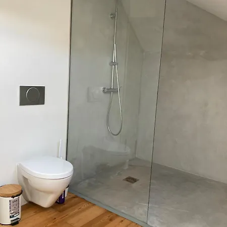 Sunny In Porto * Bicas